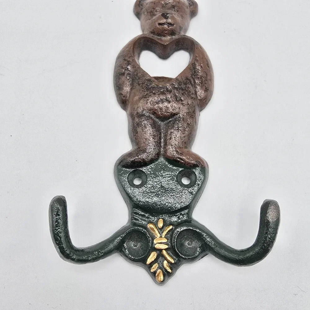 Vintage Cast Iron Teddy Bear‎ with Heart Wall Coat Hook Hanger 6